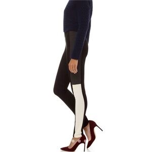 Aritzia Babaton Neil Legging Sz Medium Black Cream and Grey